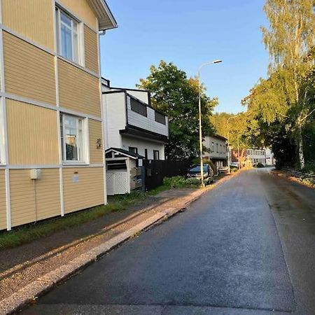 Apartamento Entire Flat Located 2Km From Center, Free Parking Tampere Exterior foto